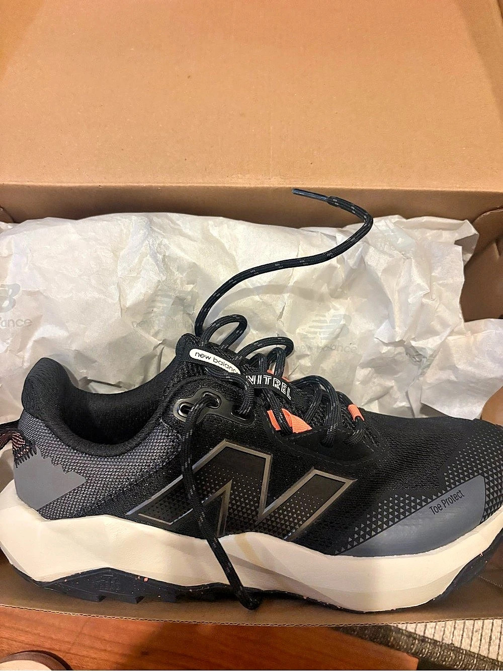 New Balance DynaSoft Nitrel v5 Black & White Athletic Shoes